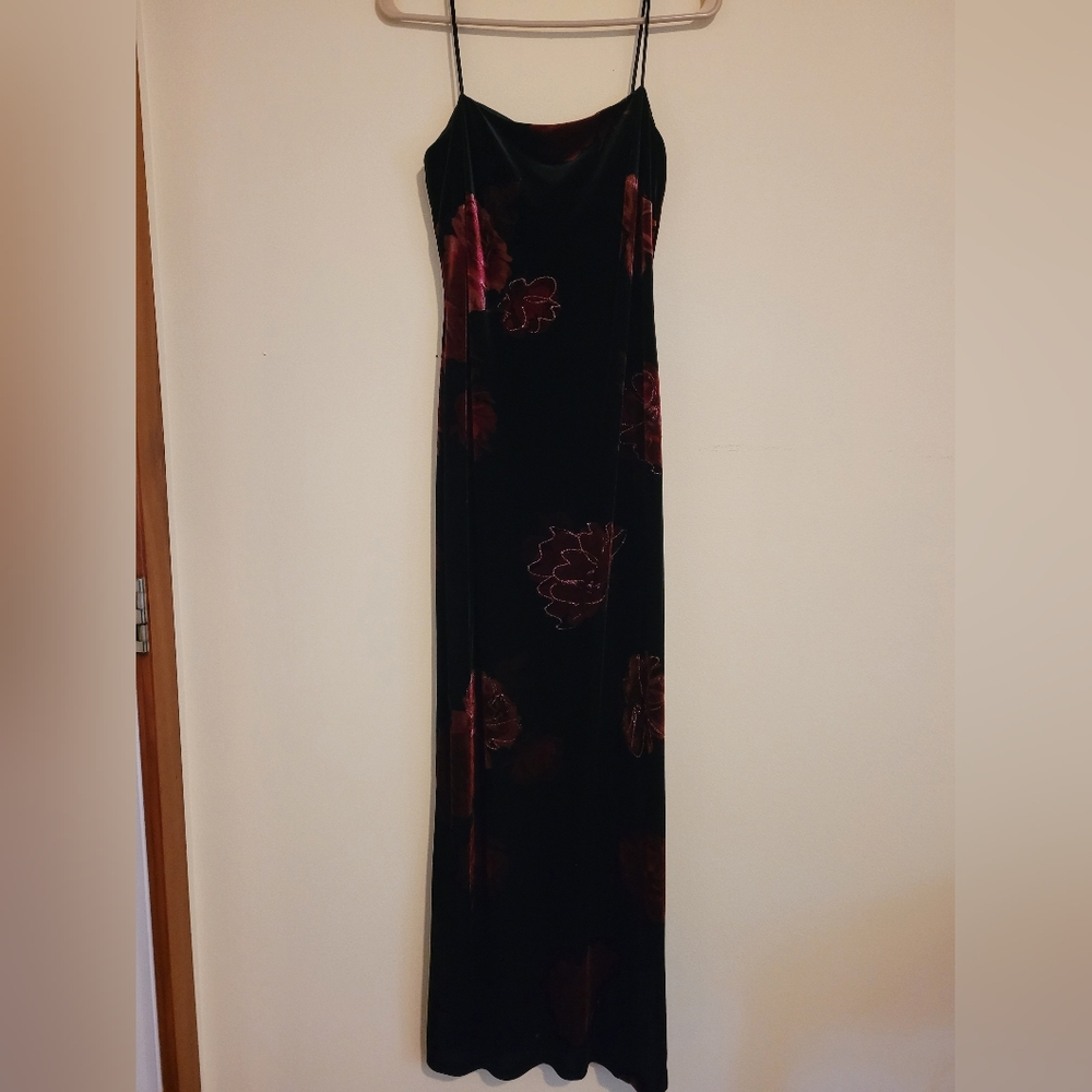 Rachel Kaye Black and Red Spaghetti Strap Maxi Dress
